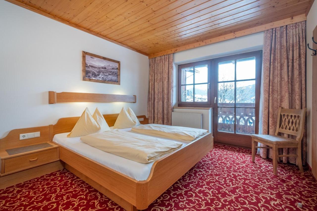 Hotel Garni Ransburgerhof Flachau Bagian luar foto