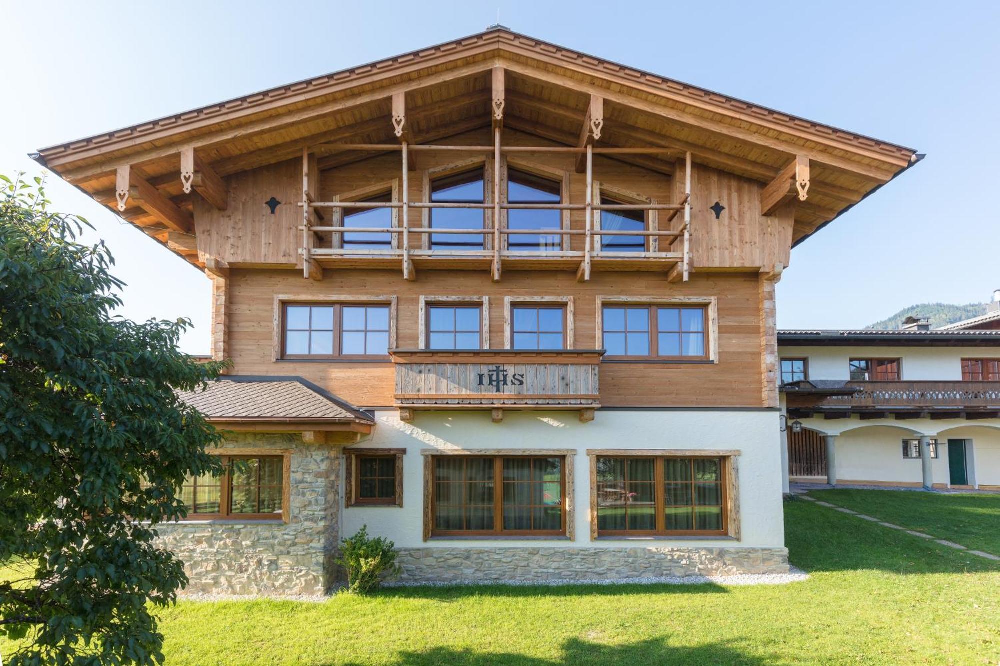 Hotel Garni Ransburgerhof Flachau Bagian luar foto